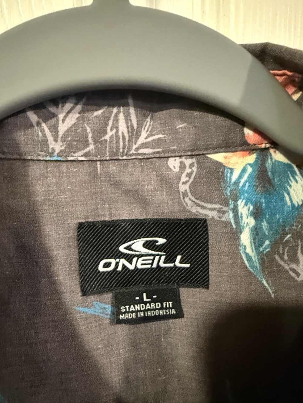 O'Neill Men's Gray Tropical Floral Short-Sleeve Button Shirt - Picture 2 of 3